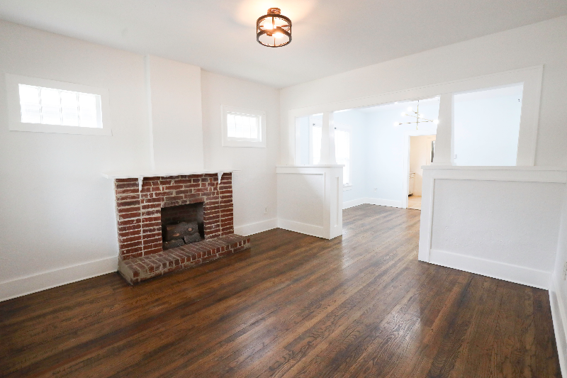 1735 Nw 12th St - Photo 3 of 8