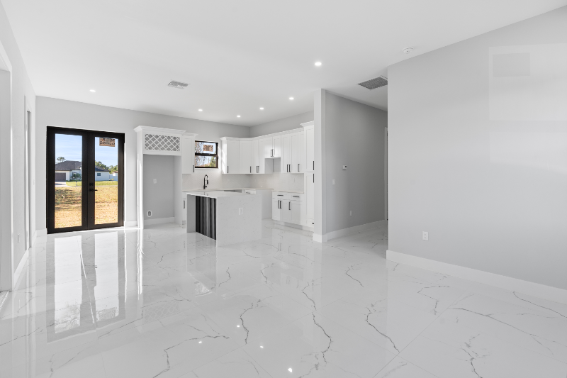 2603 3rd St Sw - Photo 3 of 20