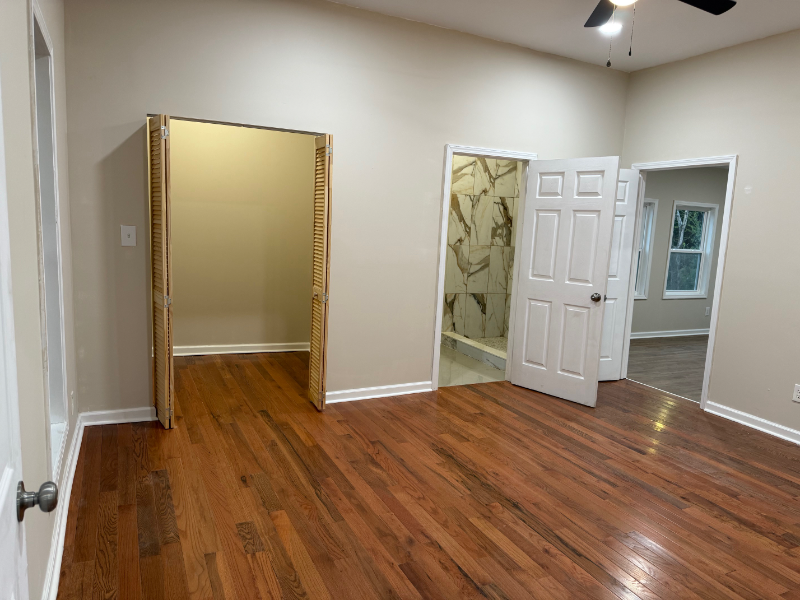 18 Bay St Ne - Photo 3 of 3