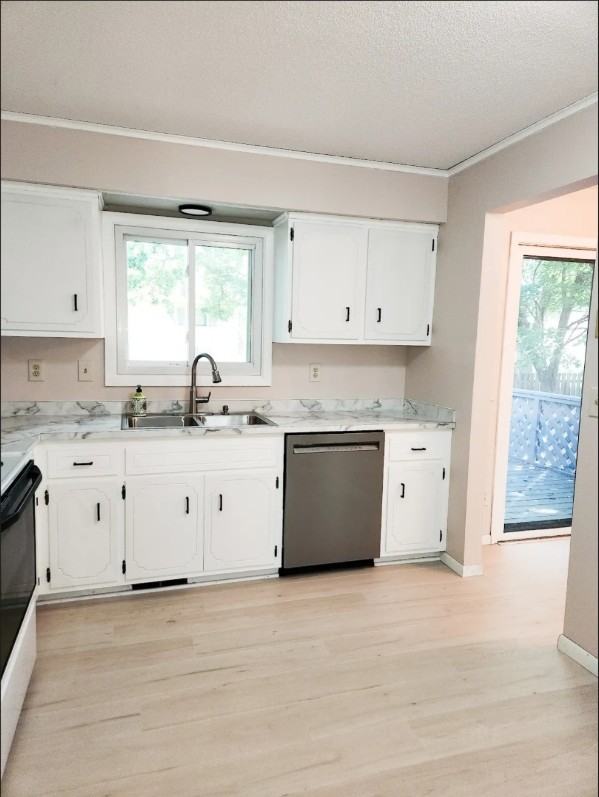 7201 79th Ave N - Photo 2 of 14