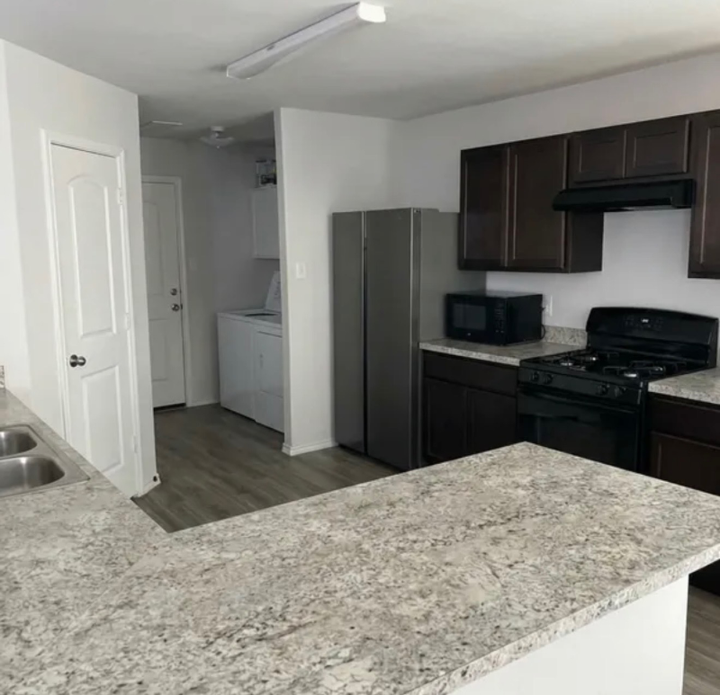 5635 Cobark Creek Trl - Photo 3 of 7