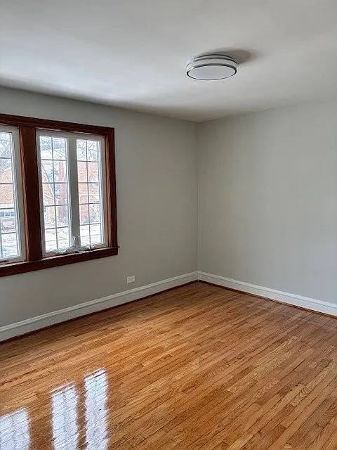 5216 S Major Ave - Photo 2 of 8