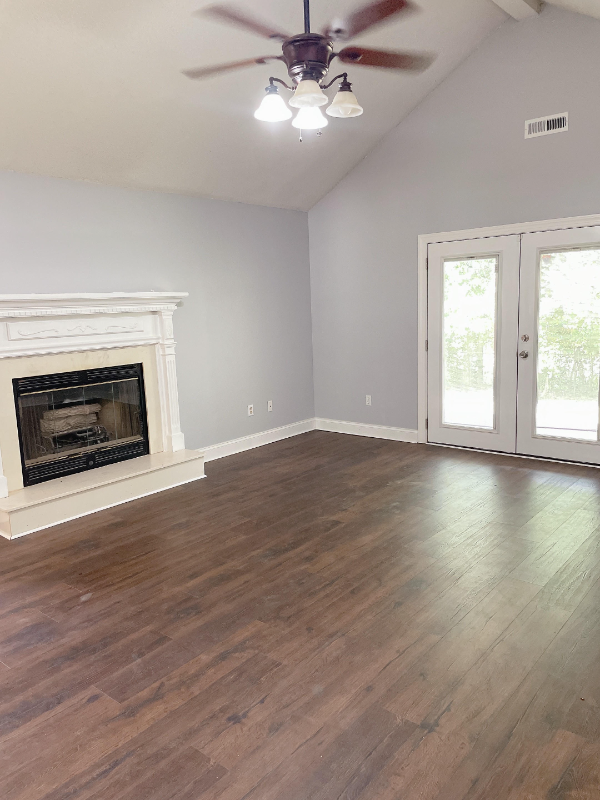 133 Lewis Ln - Photo 3 of 18