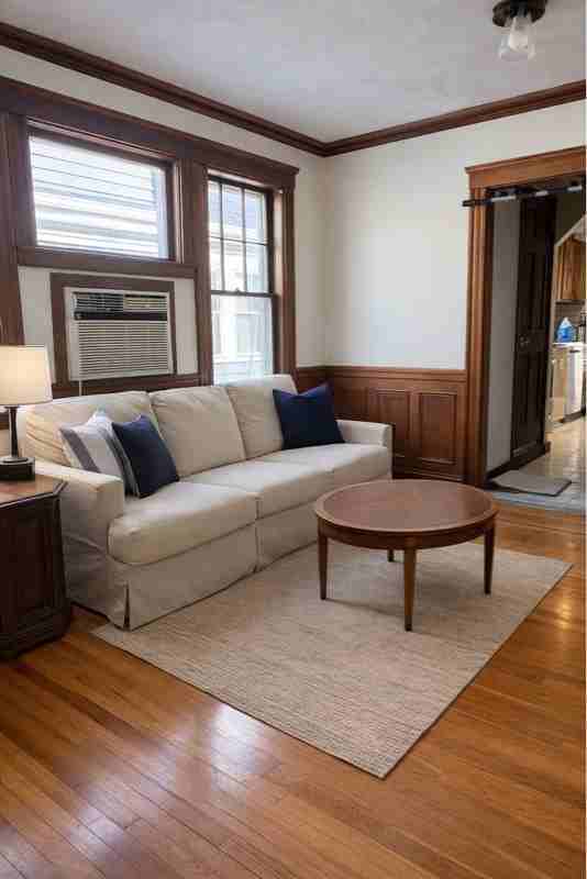 8 Seagrave Rd - Photo 2 of 18