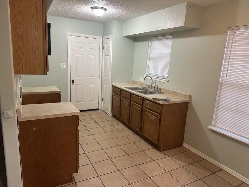 9003 Perma Ln - Photo 7 of 11