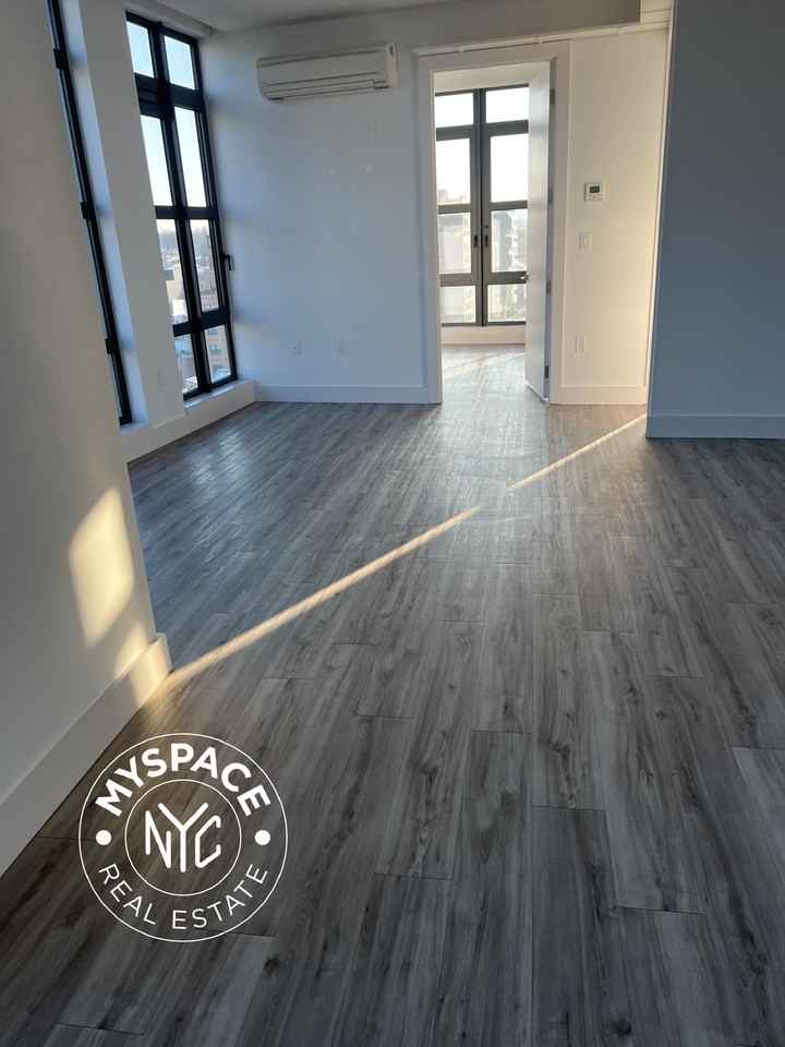 584 4th Ave #606 - Photo 3 of 24