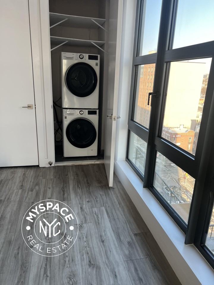 584 4th Ave #606 - Photo 5 of 24