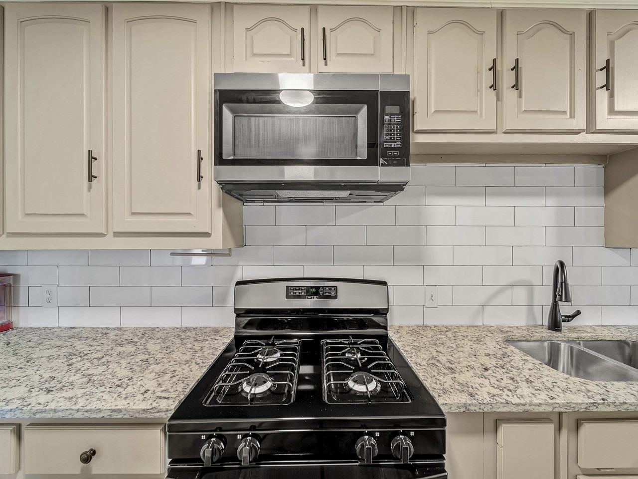 Searcy Dr - Photo 7 of 11