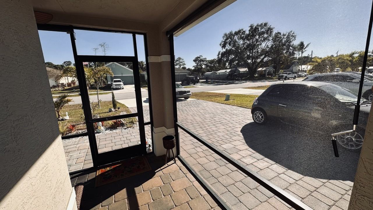 3869 Se Lee St #NA - Photo 3 of 39