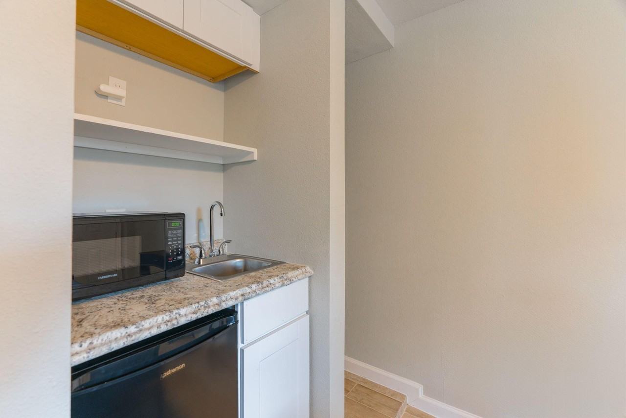 Sampson St - Photo 7 of 7