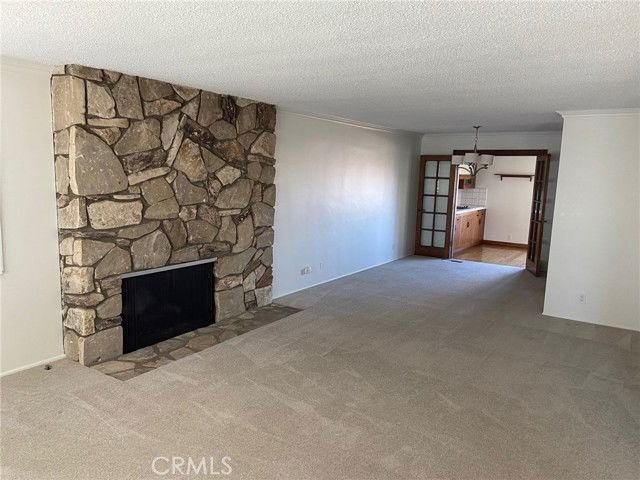 421 Avenue F - Photo 3 of 8