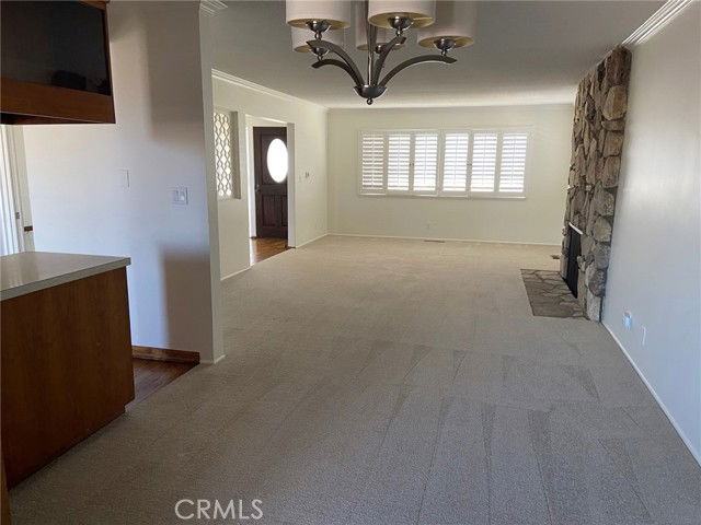 421 Avenue F - Photo 4 of 8