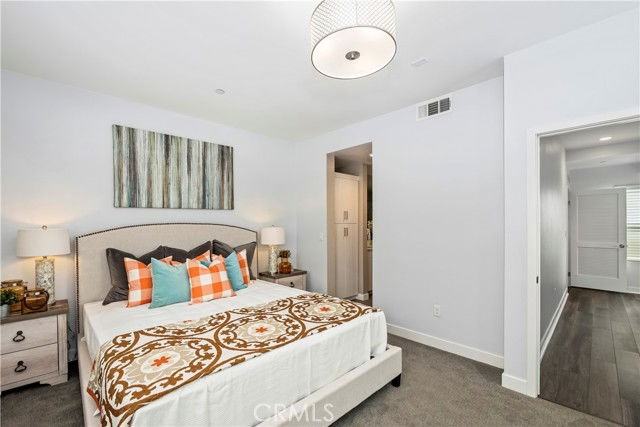 231 Elm Ave - Photo 7 of 8