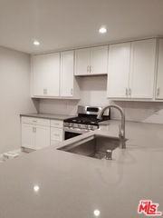 4866 1/2 Mcconnell Ave - Photo 2 of 8