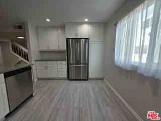 4866 1/2 Mcconnell Ave - Photo 6 of 8