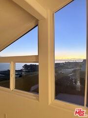 18149 Wakecrest Dr - Photo 2 of 8