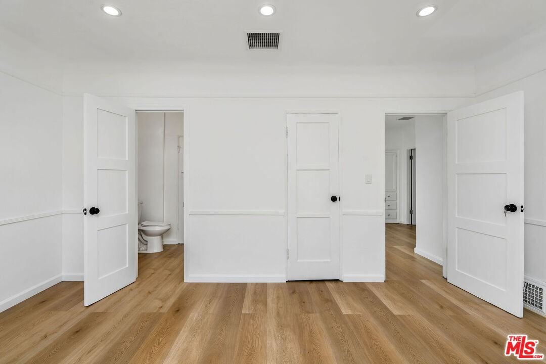 9654 W Olympic Blvd - Photo 3 of 8