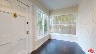 427 Sunset Ave - Photo 2 of 8