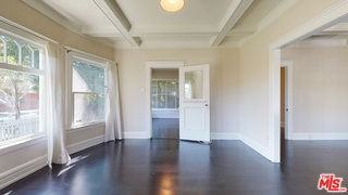 427 Sunset Ave - Photo 4 of 8