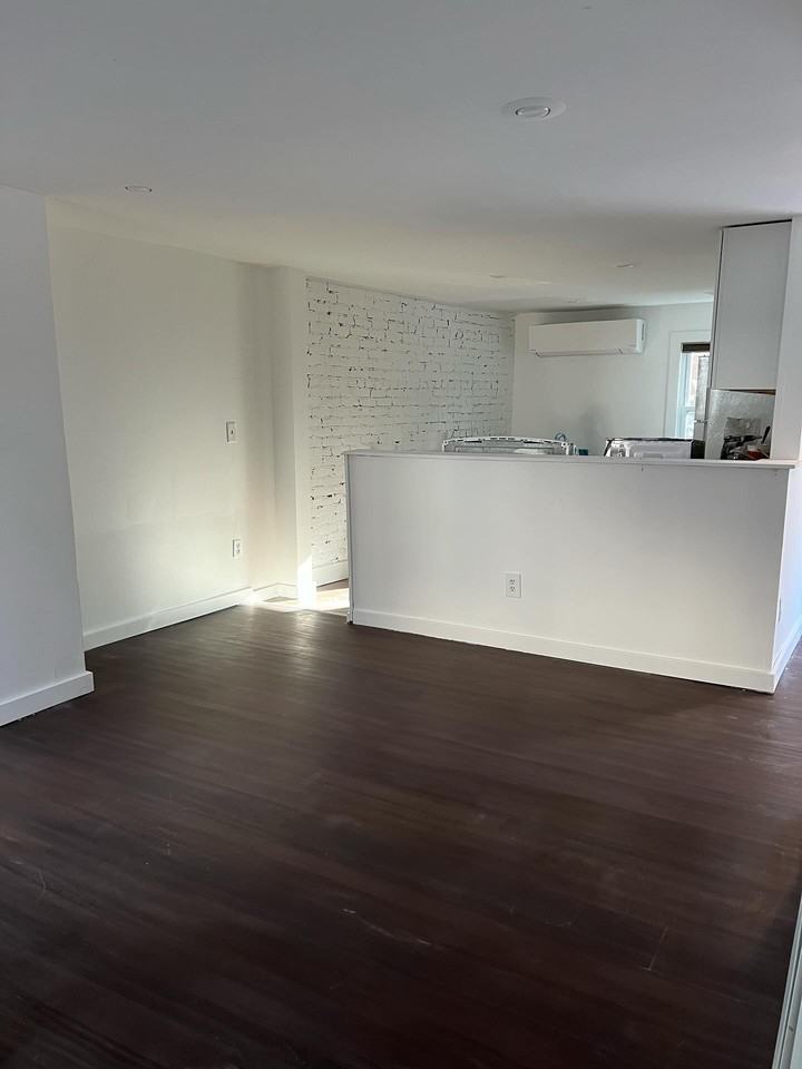 17 Gifford Ave #NA - Photo 5 of 9