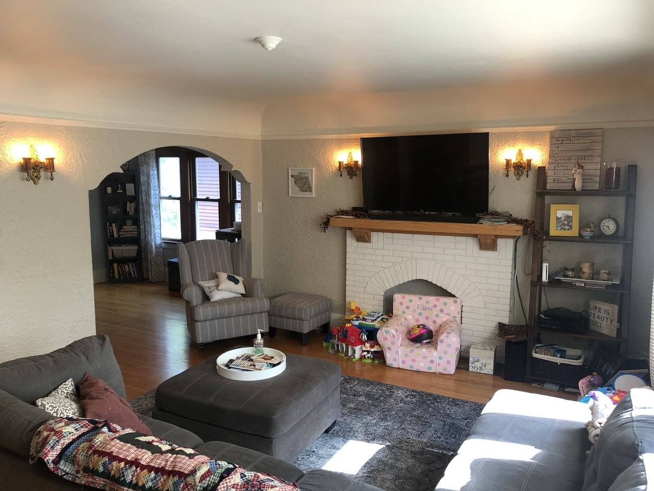 4538 N Newhall St #NA - Photo 7 of 16