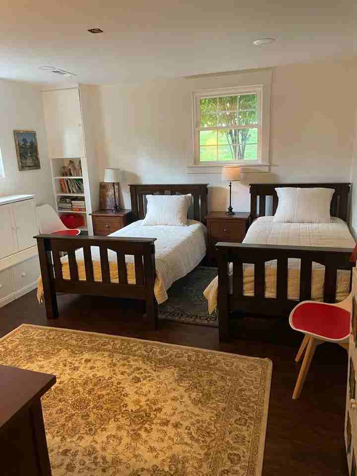 2505 Duxbury Pl #NA - Photo 4 of 6