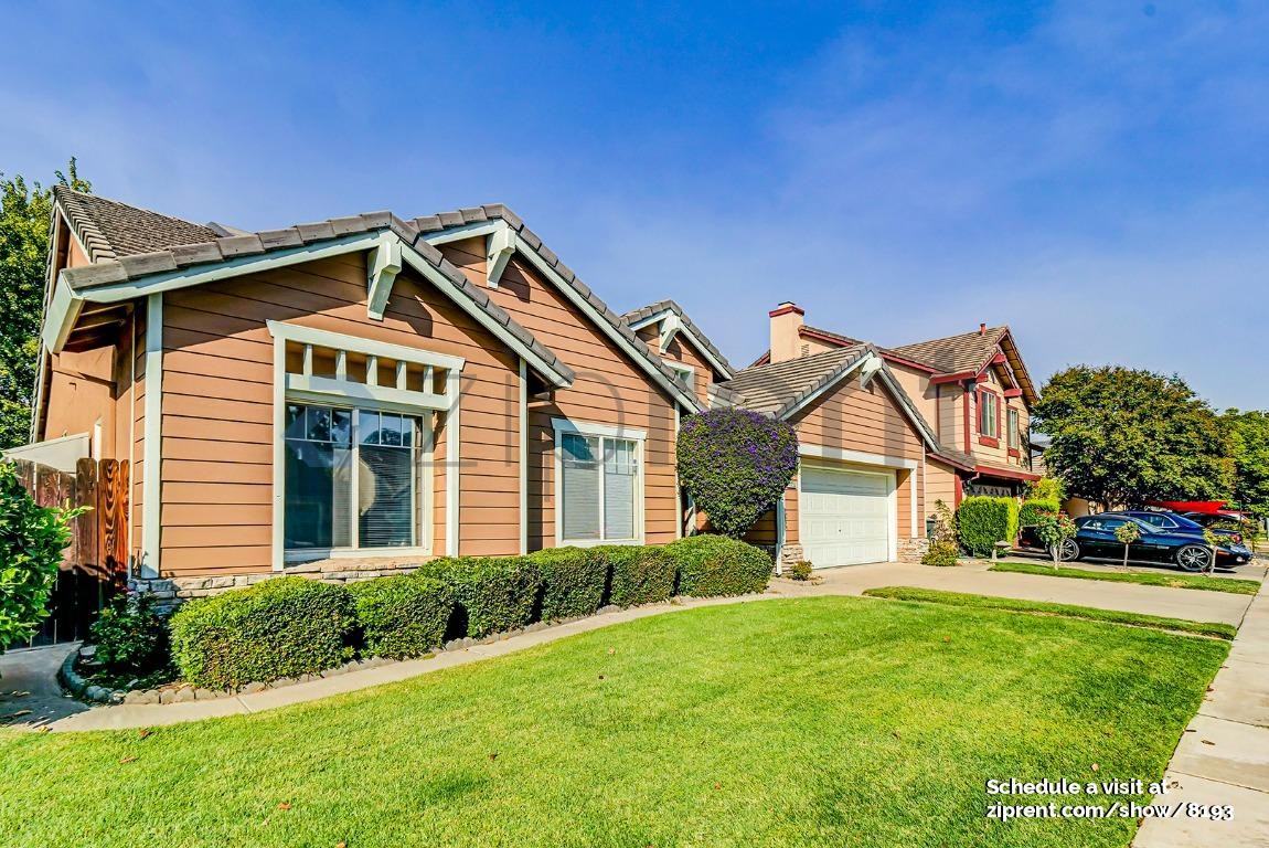 1833 Rail St - Photo 2 of 21