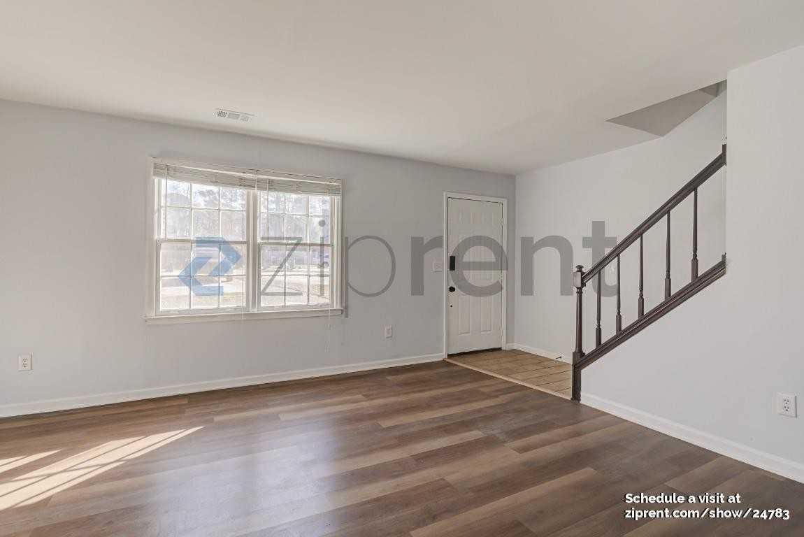 5290 Stonebush Ter #A - Photo 4 of 18