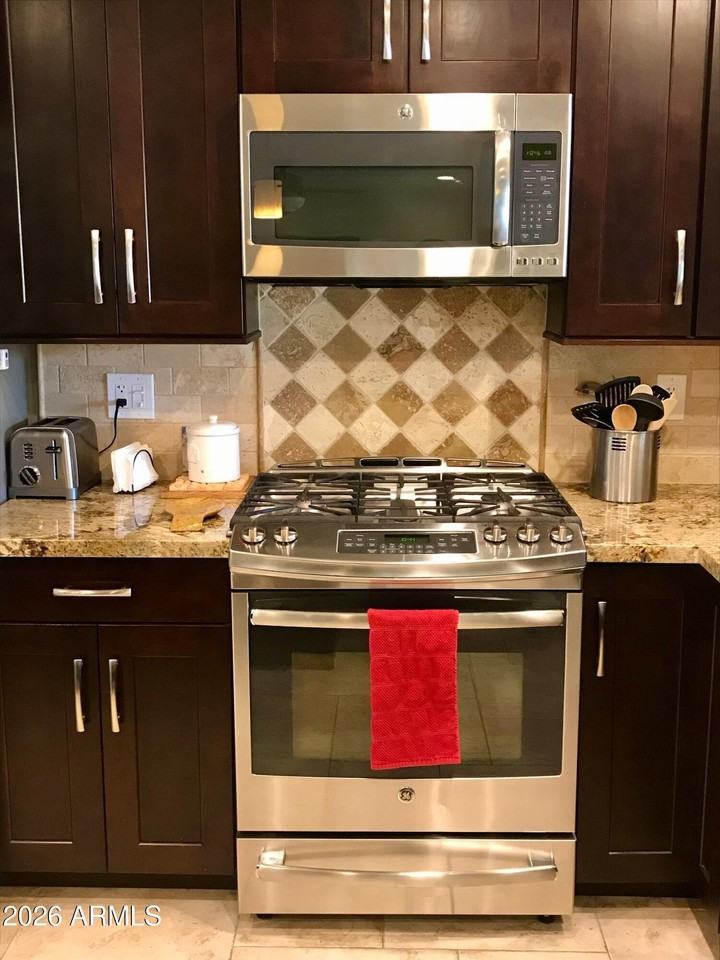 5610 E Justine Rd - Photo 4 of 28