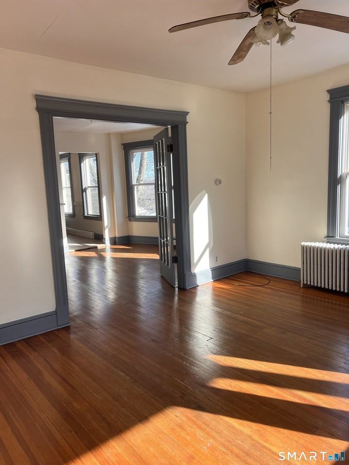 337 Wilson St 2nd Fl #2ndFL - Photo 6 of 19