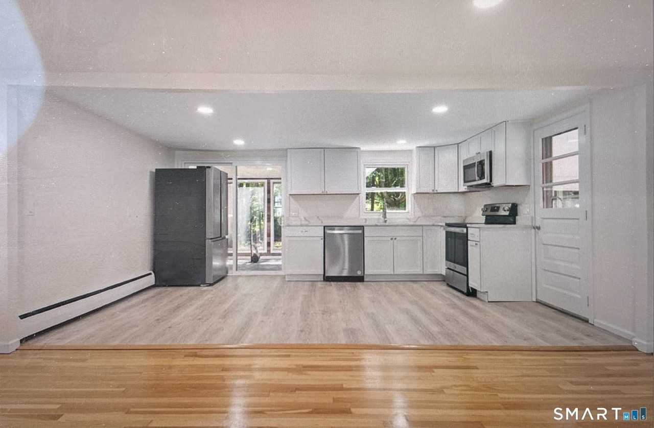 303 Bunker Hill Ave - Photo 2 of 5