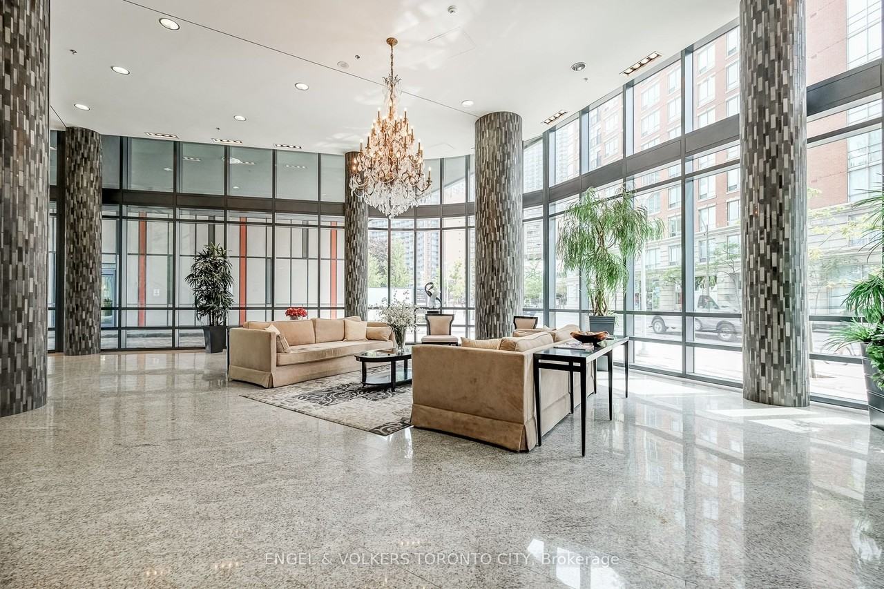 825 New Condo - Tower B - Photo 5 of 12