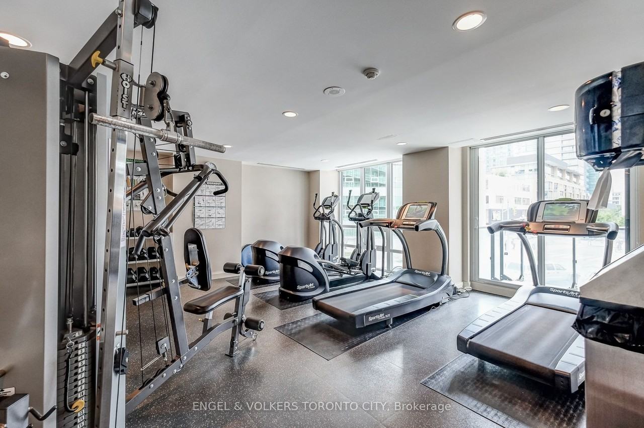 825 New Condo - Tower B - Photo 6 of 12