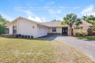 9080 Nw 13th St - Photo 1 of 1