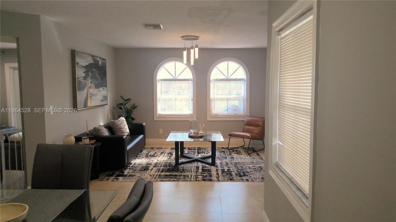 12614 Sw 54th Ct - Photo 4 of 27