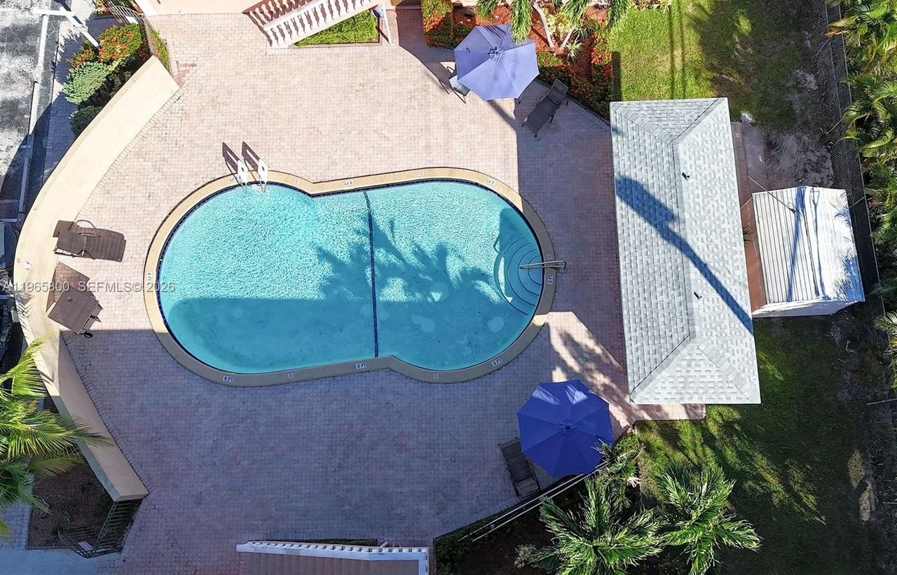 5990 Ne 18th Ave #926 - Photo 3 of 13