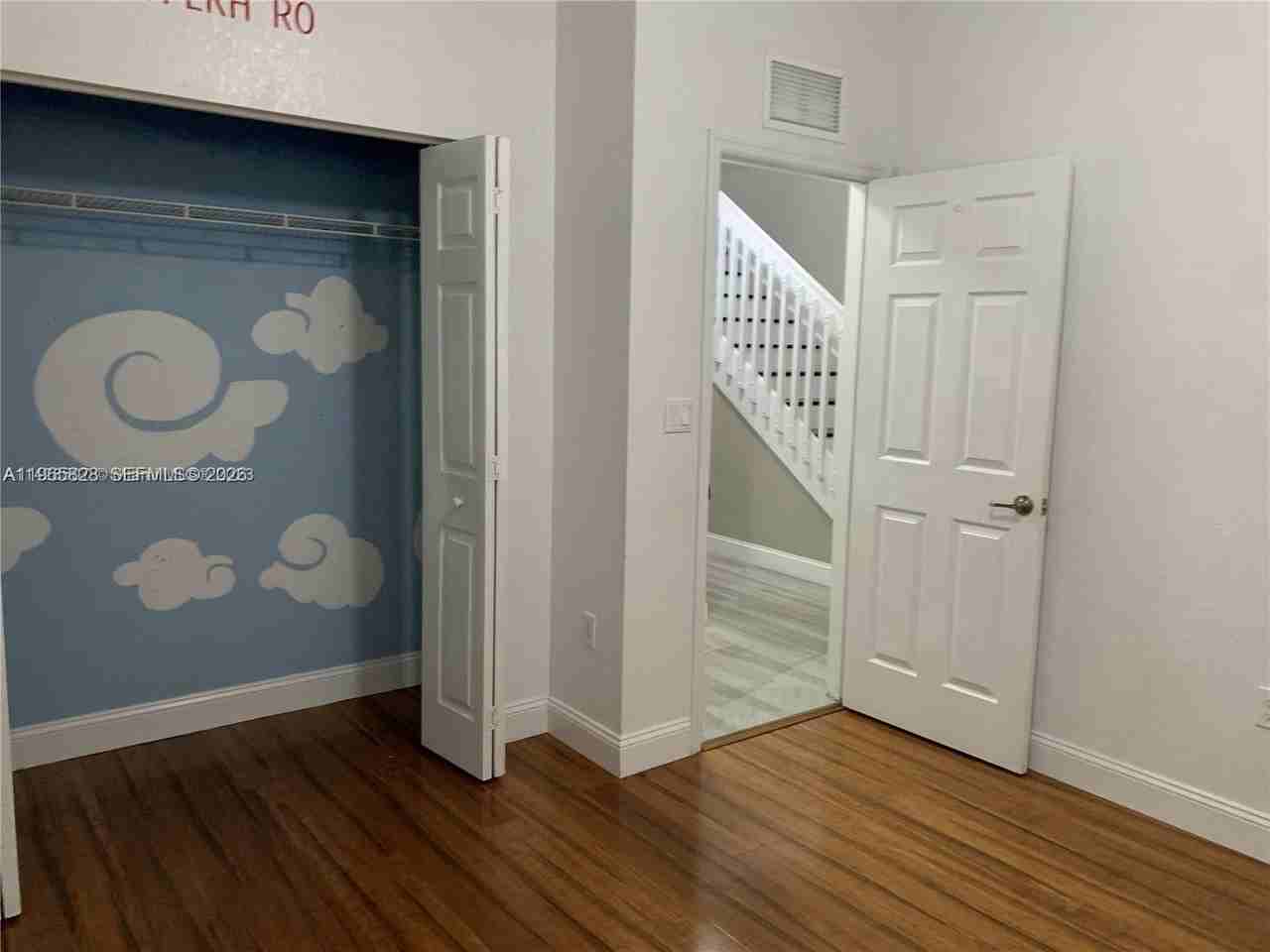 10440 Sw 228th Ter - Photo 6 of 28