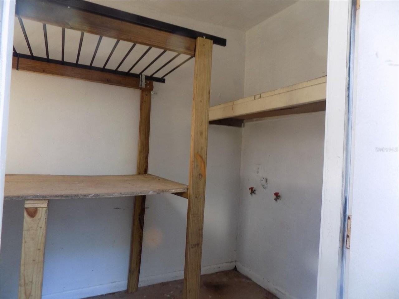 6124 Sw 10th Pl - Photo 7 of 14