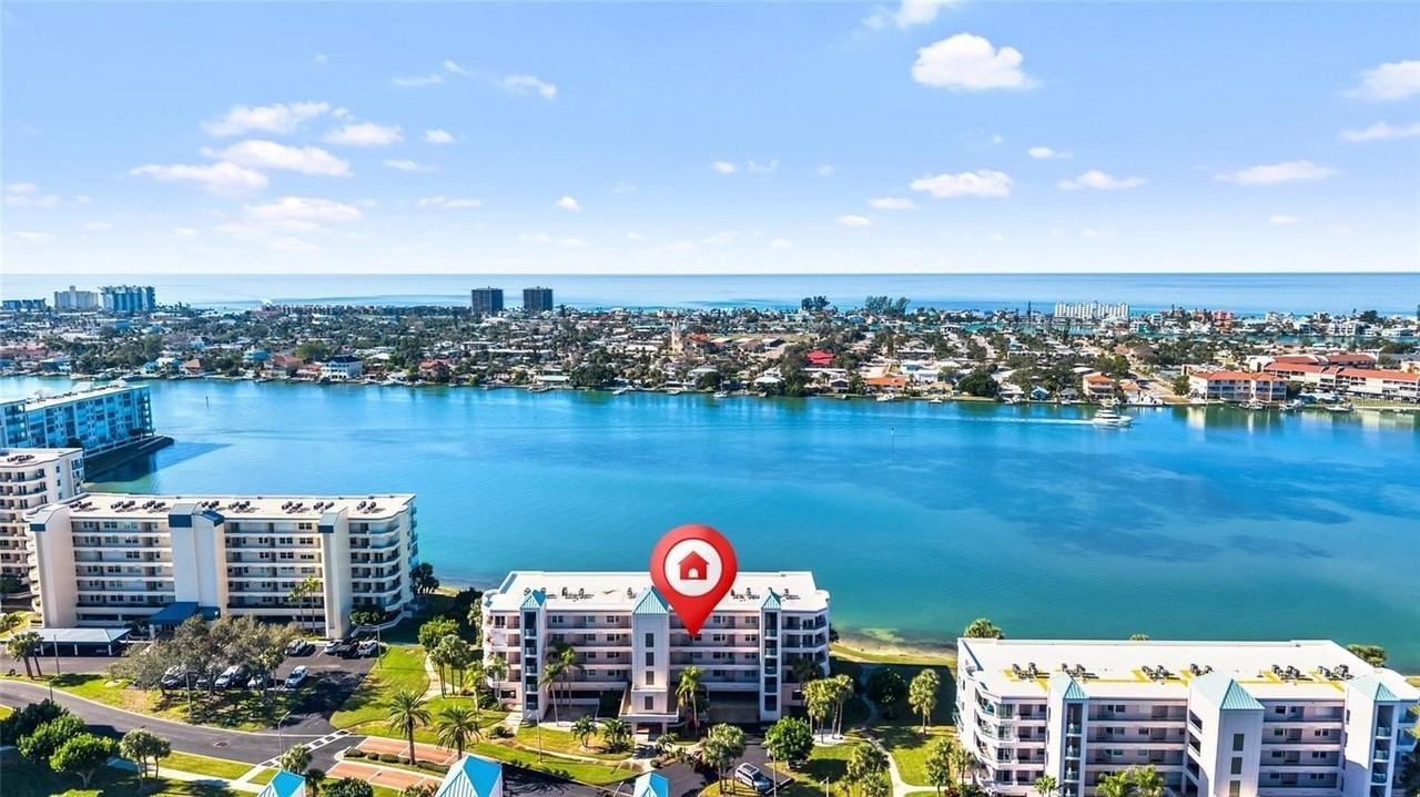 8000 Sailboat Key Blvd S #304
