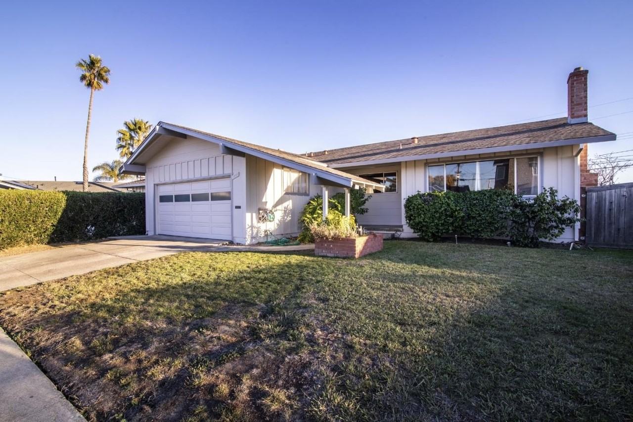 1761 Kelly St - Photo 2 of 25