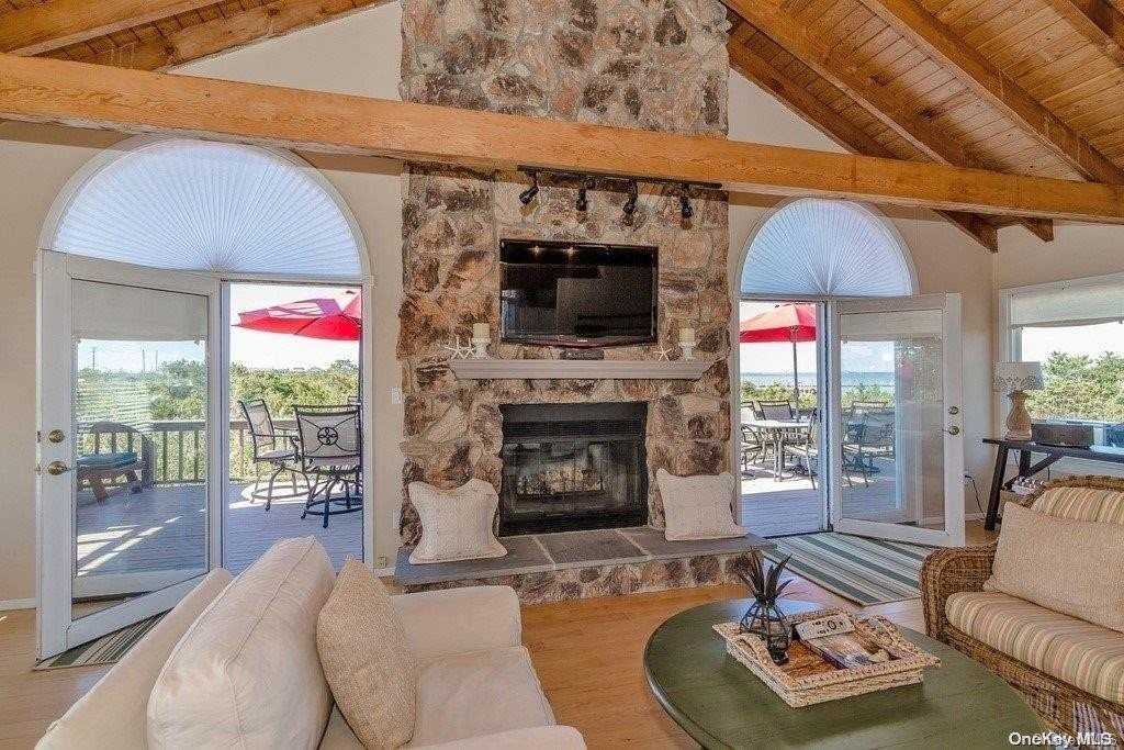 12 Sea Breeze Walk - Photo 4 of 12