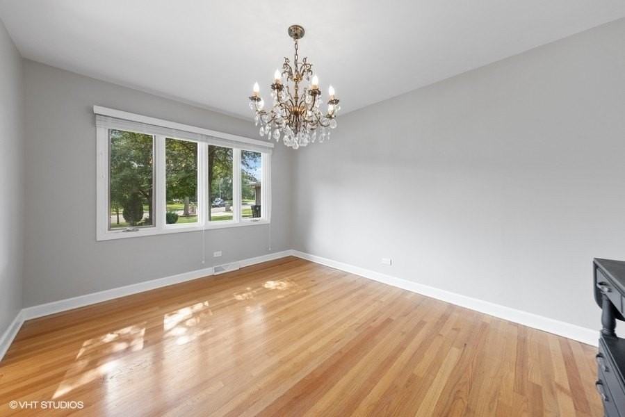 7532 Sheridan Dr - Photo 5 of 18