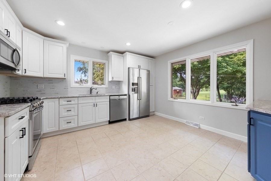 7532 Sheridan Dr - Photo 6 of 18