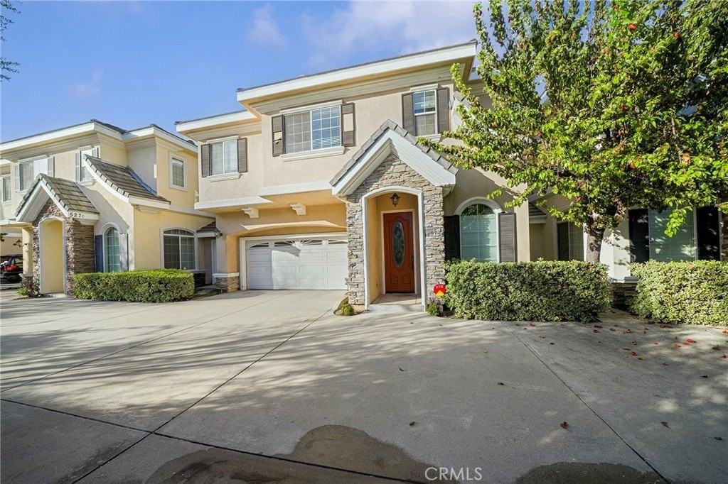 527 S 5th Ave #B - Photo 3 of 36