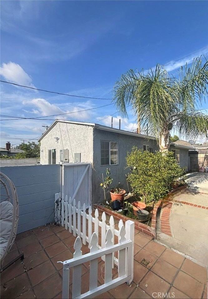 8854 Dorrington Ave - Photo 3 of 8