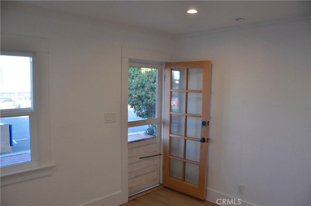 830 Monterey Blvd - Photo 4 of 18