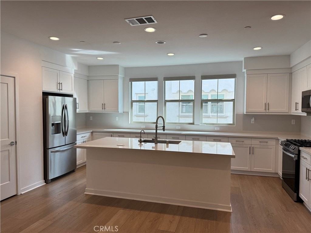 235 Babson Ct - Photo 2 of 12