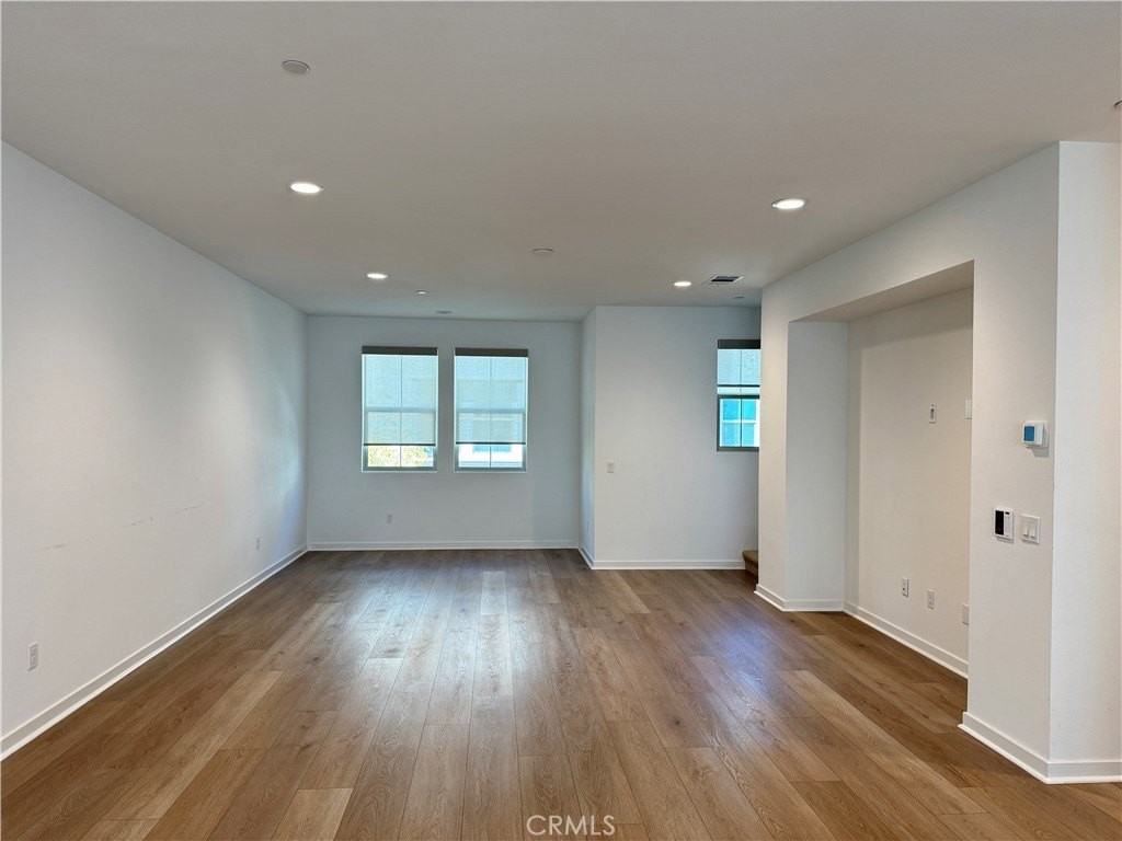 235 Babson Ct - Photo 7 of 12