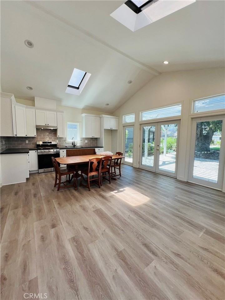 146 E Cherry Ave #1 - Photo 3 of 14