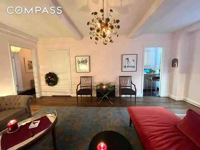 425 W 23rd St #7B - Photo 2 of 21